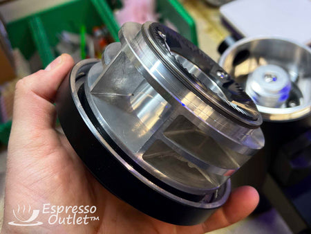 Turin DF83V v2 Variable Speed Coffee / Espresso Grinder