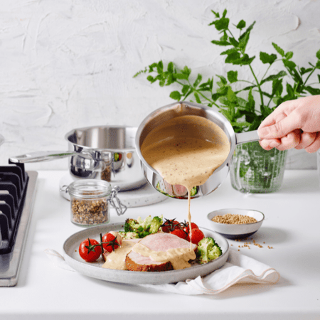 Maestro 1.7 Qt. Saucepan with Lid